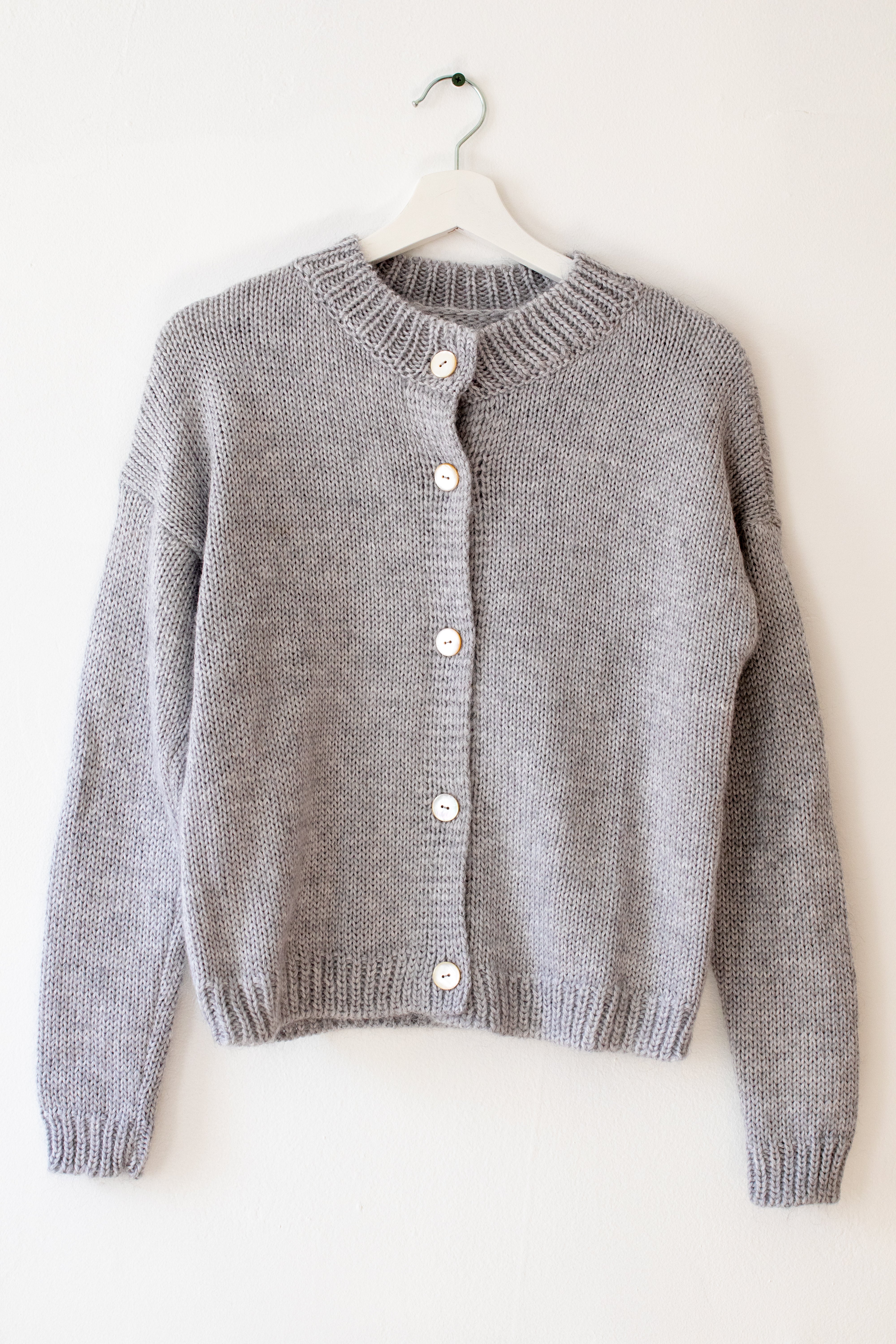 Cropped merino wool cardigan